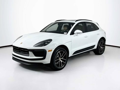 New 2026 Porsche Macan AWD/4WD image 1