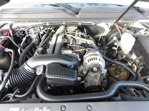 Used 2014 Chevrolet Tahoe 2WD 4dr Commercial image 19