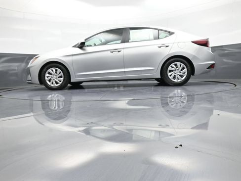 Used 2019 Hyundai Elantra SE w/ Cargo Package FWD image 32