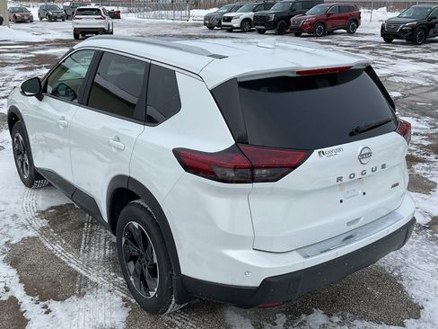 New 2026 Nissan Rogue SV w/ SV Premium Package image 7