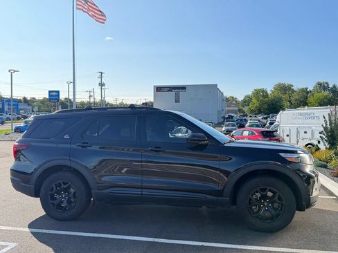 Used 2022 Ford Explorer Timberline w/ Timberline Technology Package AWD/4WD image 5