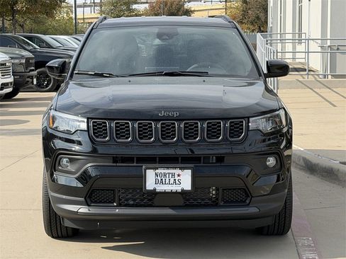 New 2026 Jeep Compass Latitude image 3
