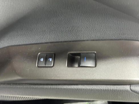 Used 2024 Toyota Camry SE image 21