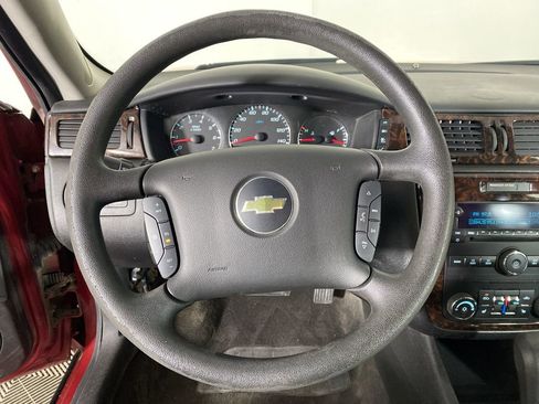 Used 2015 Chevrolet Impala LTZ image 13