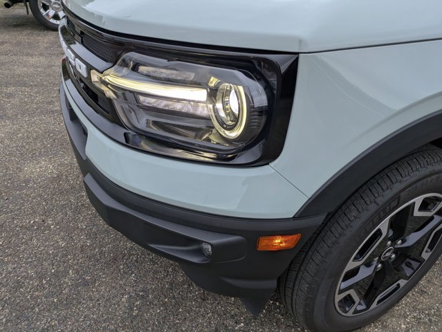 Used 2024 Ford Bronco Sport Outer Banks w/ Tech Package AWD/4WD image 9