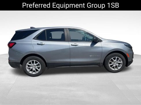 Certified 2023 Chevrolet Equinox LS w/ LS Convenience Package FWD image 8