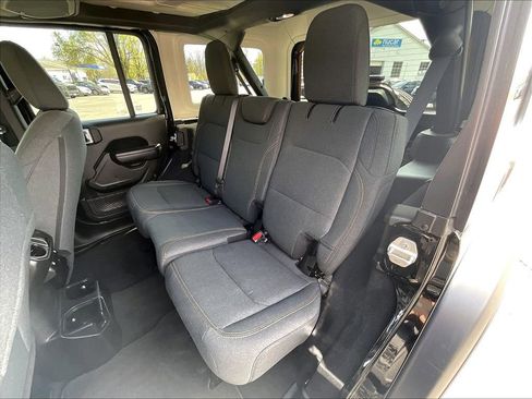 Used 2024 Jeep Wrangler Unlimited Sport AWD/4WD image 25