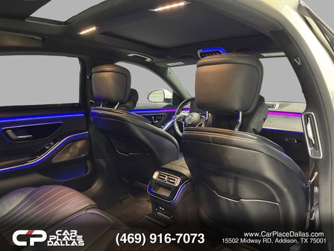 Used 2022 Mercedes-Benz S 500 4MATIC w/ AMG Line Package image 29