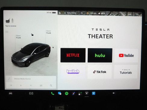 Used 2025 Tesla Model 3 Long Range RWD image 44