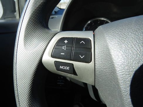 Used 2012 Toyota Corolla S image 21