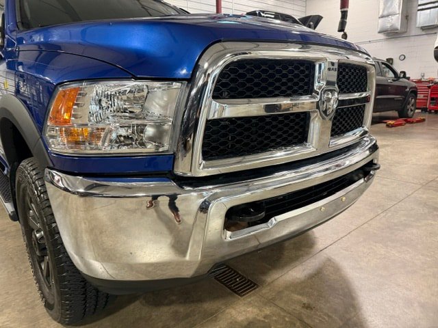 Used 2017 RAM 2500 Tradesman w/ Chrome Appearance Group AWD/4WD image 2