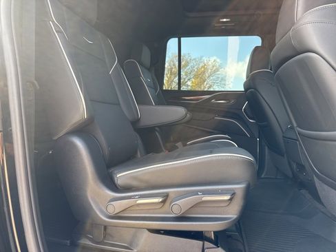 Certified 2024 Cadillac Escalade ESV Premium Luxury w/ Performance Package image 58