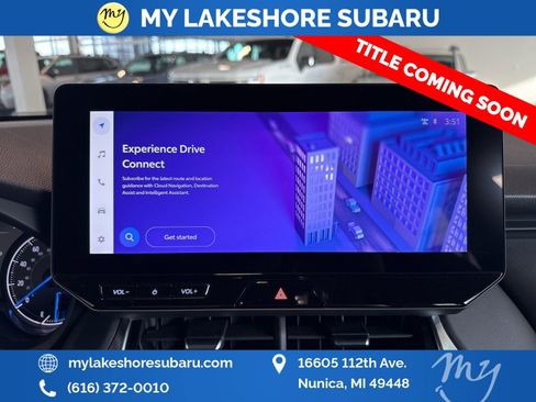 Used 2024 Toyota Venza XLE image 17