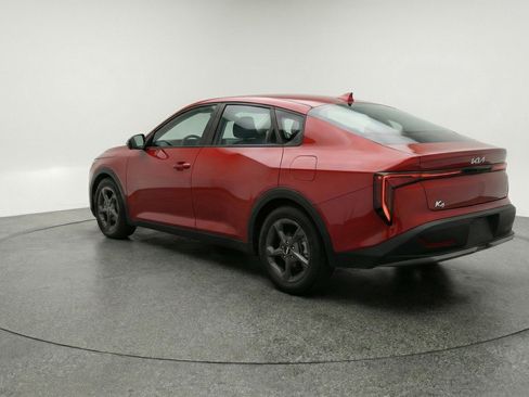 Used 2025 Kia K4 LXS image 6