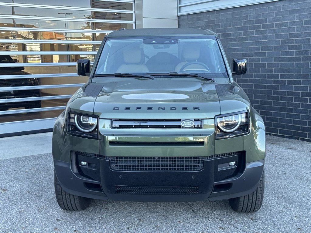 New 2026 Land Rover Defender 110 S AWD/4WD image 2