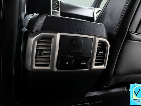 Used 2018 Ford F150 Platinum w/ Equipment Group 701A Luxury image 27