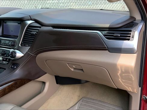 Used 2017 Chevrolet Tahoe LT AWD/4WD image 19
