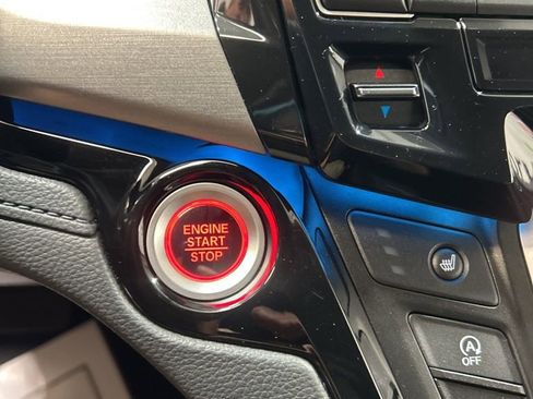 Used 2024 Honda Odyssey Touring image 34