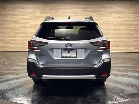 Used 2024 Subaru Outback Limited image 11