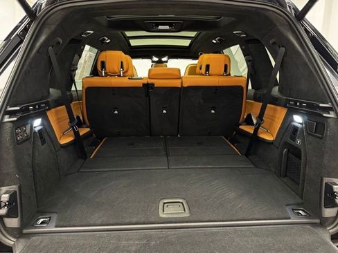 Used 2023 BMW X7 xDrive40i w/ Executive Package image 33