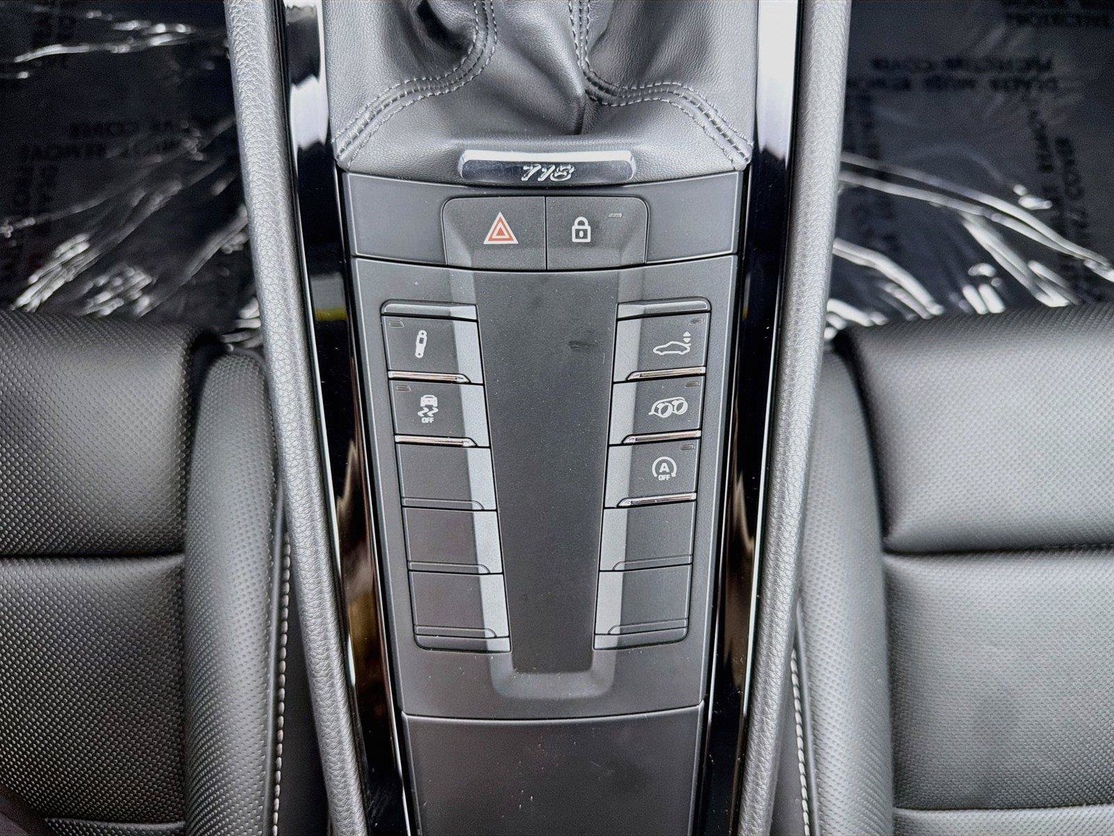 Certified 2024 Porsche 718 Cayman RWD image 21