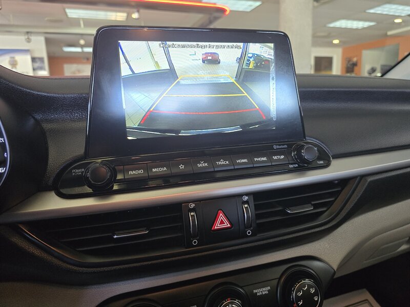 Used 2021 Kia Forte LXS FWD image 19