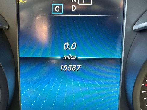 Used 2022 Mercedes-Benz GLC 300 GLC 300 image 34