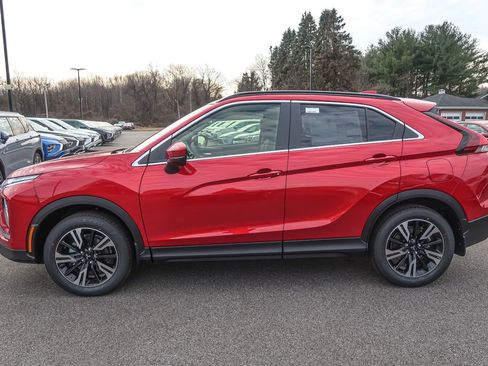New 2026 Mitsubishi Eclipse Cross SE image 3