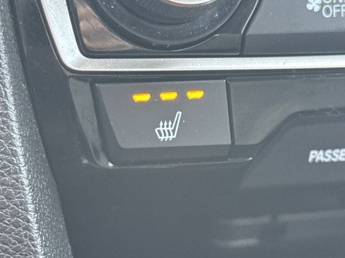 Used 2020 Honda Civic EX image 21