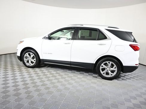 Used 2020 Chevrolet Equinox Premier AWD/4WD image 3