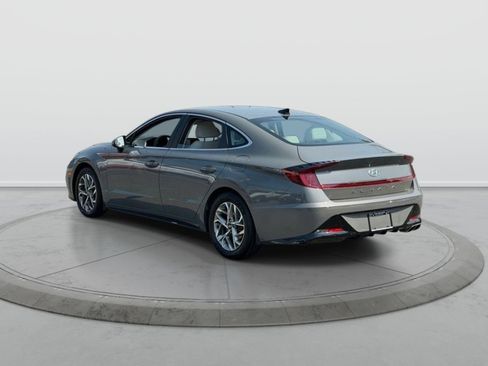 Used 2023 Hyundai Sonata SEL FWD image 4