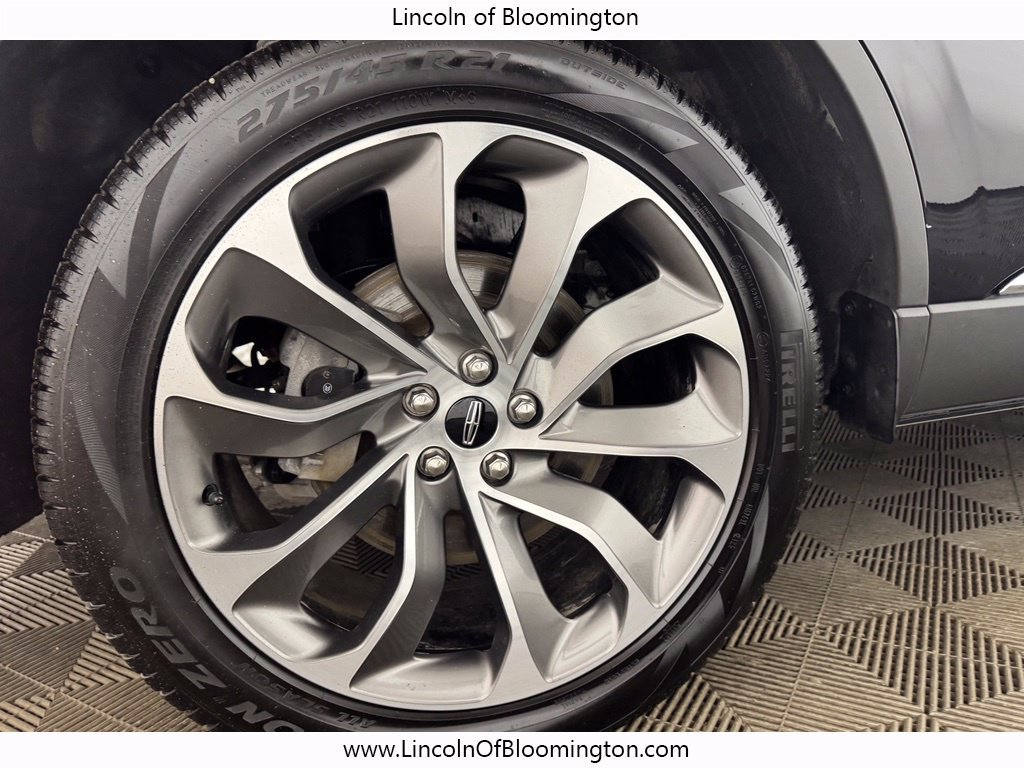 Certified 2025 Lincoln Aviator Reserve AWD/4WD image 28
