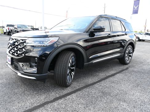 New 2026 Ford Explorer Platinum w/ LUX Leather Package AWD/4WD image 10