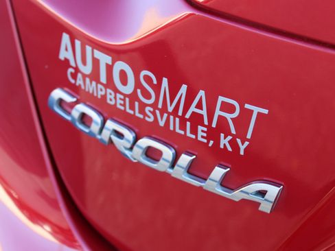 Used 2020 Toyota Corolla LE image 6