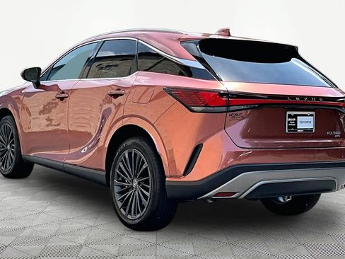 Used 2025 Lexus RX 350 Premium w/ Accessory Package AWD/4WD image 12
