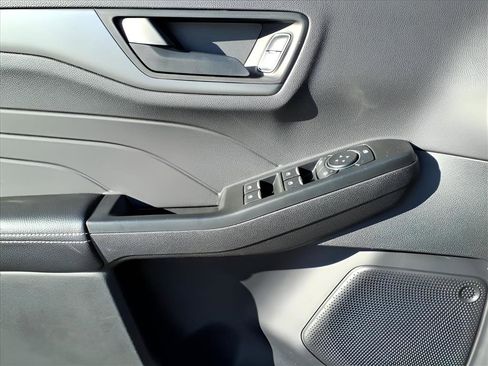 Used 2025 Ford Escape Active w/ Tech Pack #1 image 18