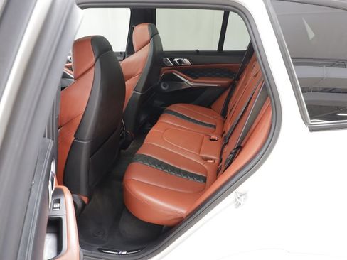 Used 2021 BMW X5 M w/ Competition Package AWD/4WD image 18