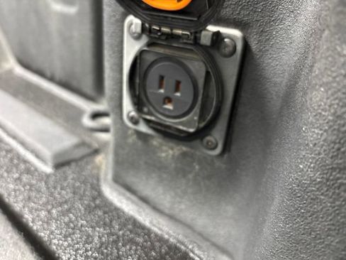 Used 2022 GMC Sierra 2500 Denali w/ Technology Package image 31