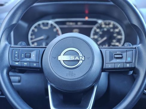 Certified 2023 Nissan Rogue SV image 16