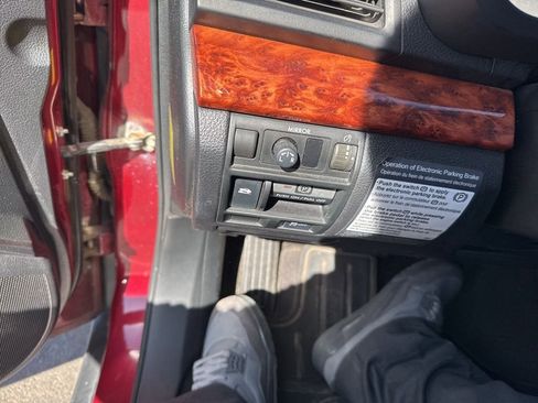 Used 2012 Subaru Outback 2.5i Limited image 14