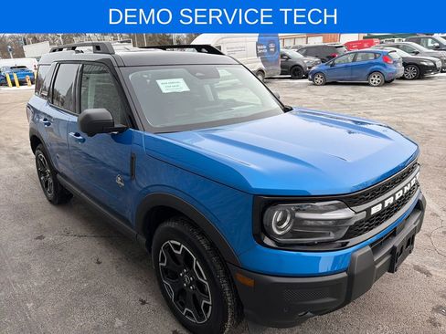 Used 2025 Ford Bronco Sport Outer Banks w/ Outer Banks Tech Package+ image 8