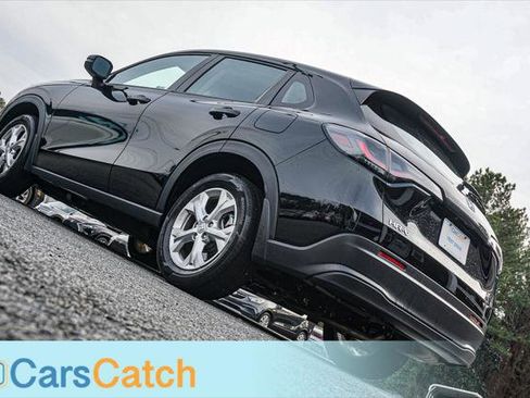 Used 2023 Honda HR-V LX image 5