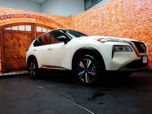 Certified 2023 Nissan Rogue SL AWD/4WD image 3