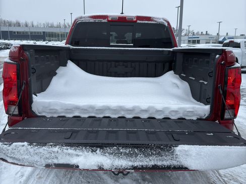 Used 2023 Chevrolet Colorado Trail Boss w/ Technology Package image 8