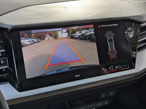 Used 2023 Audi Q4 e-tron Prestige w/ 20" Wheel Package image 19