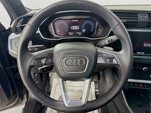 Certified 2024 Audi Q3 2.0T Premium w/ Convenience Package image 14
