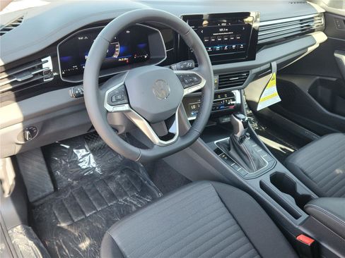 New 2025 Volkswagen Jetta S image 9