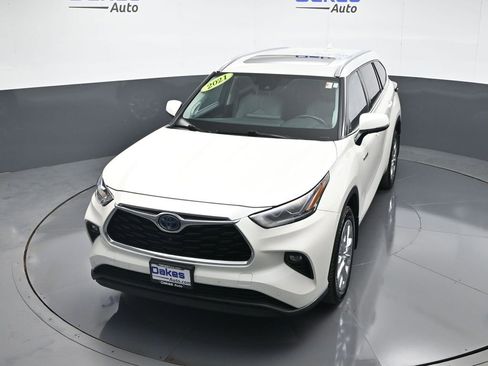 Used 2021 Toyota Highlander Limited image 51