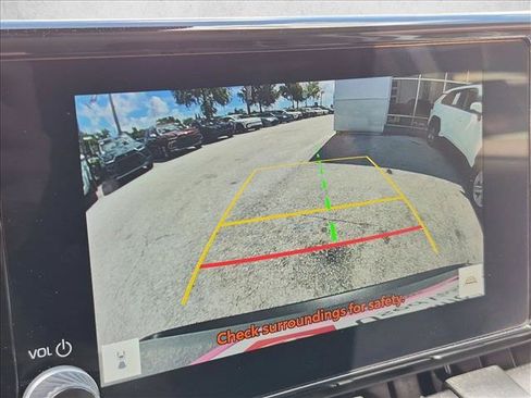 Used 2024 Toyota RAV4 XLE FWD image 10