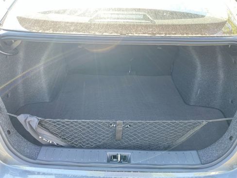 New 2025 Nissan Versa SR w/ Trunk Package image 32